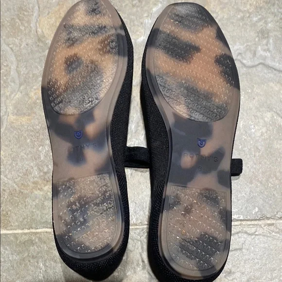 Black Women's Mary Jane Flats - Picture 3 of 3